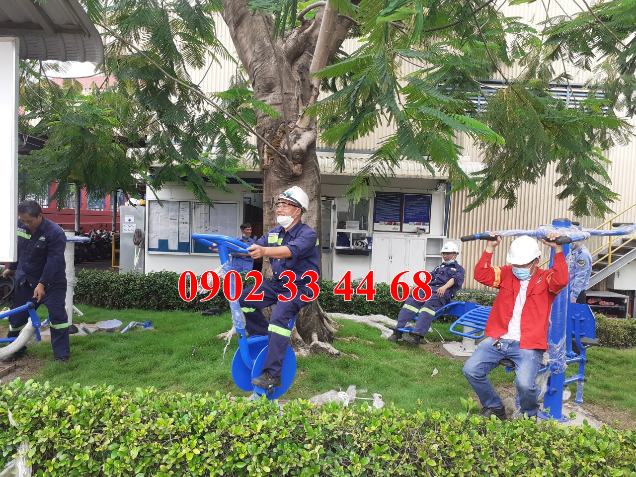 Dụng cụ thể thao nơi công cộng 